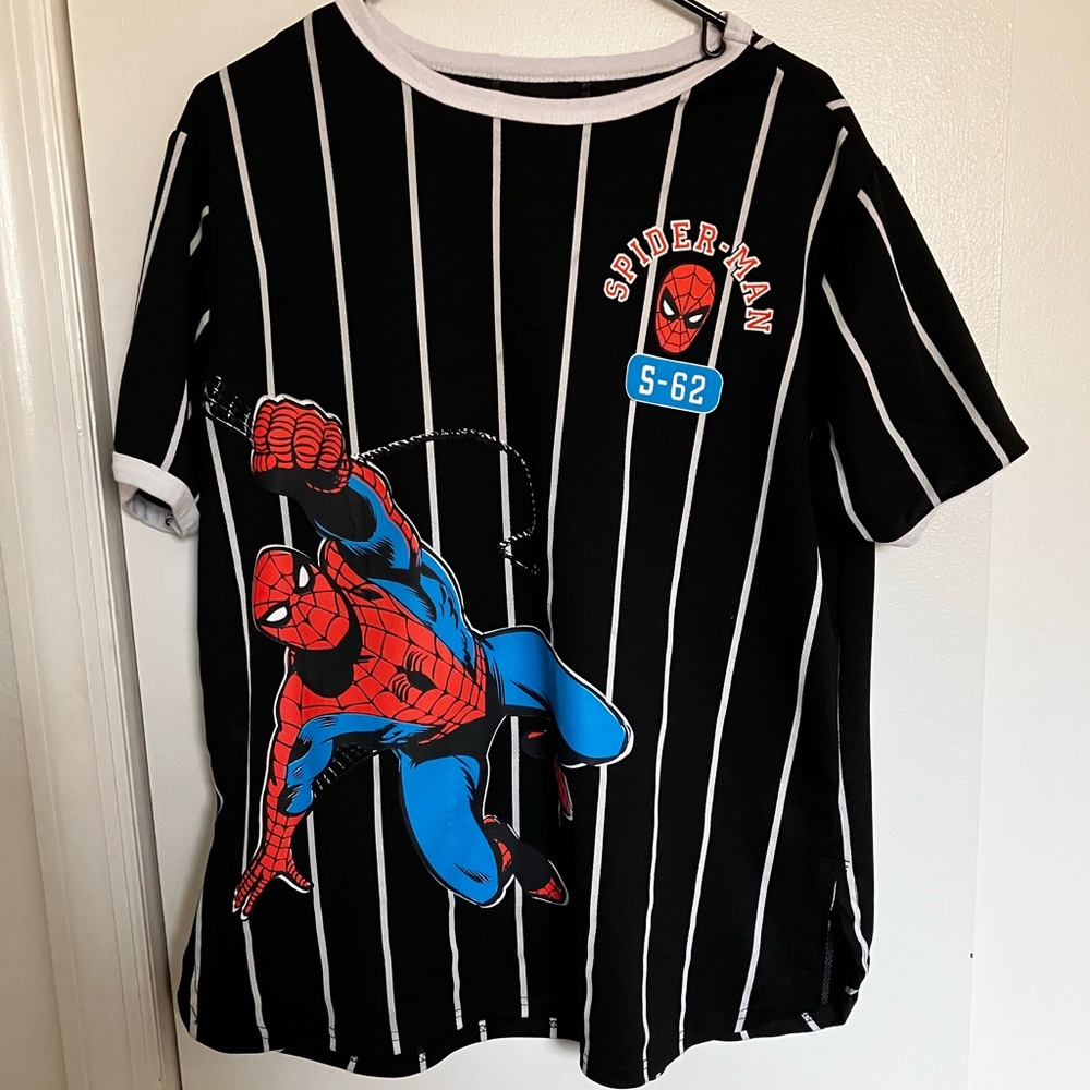 Marvel Black Graphic Tee